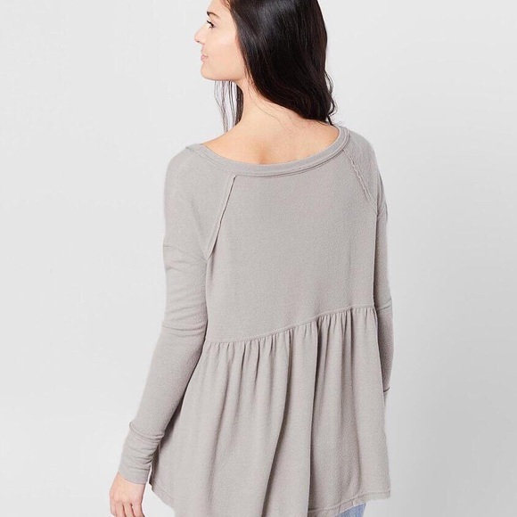 Free People Baby doll long sleeve top - Picture 2 of 2